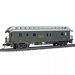 1880s Wood Open-Platform Baggage-RPO - Ready to Run -- Durango & Silverton #218 (Pullman Green)