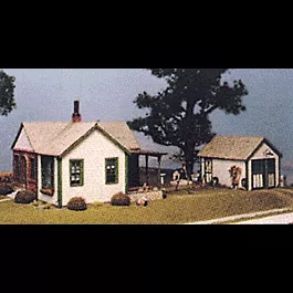 630 Elm Street House Kit -- 4 x 8"10 x 20cm
