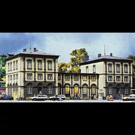 "Konigsbach" Station -- 24-3/16 x 8-13/16 x 8-13/16" (60.5 x 22 x 22cm)