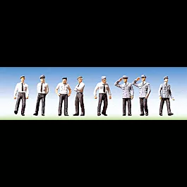 Military - US/NATO Post-1945 - Figure Set pkg(8) -- Soldiers on the Parade Ground