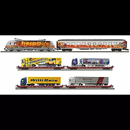 Monument Train - Herpa/Marklin "Rolling Road" Limited-Run -- Class 101 Electric Loco, Sleeper, 4 Flatcars w/Semis (Special Graphics)