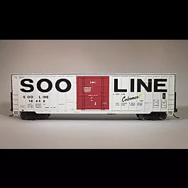 Soo Line-Built 7-Post Boxcar - Ready to Run -- Soo Line #1 (Colormark Scheme; white, red Door, black Billboard Lettering)