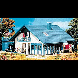 "Turkis" House -- 8-13/64 x 5-11/64 x 3-13/32"20.5 x 12.9 x 8.5cm