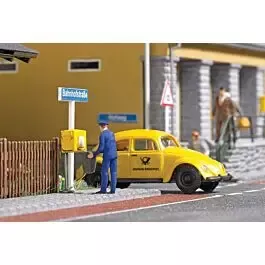 Volkswagen Beetle with Mailbox and Postman - Action Set
